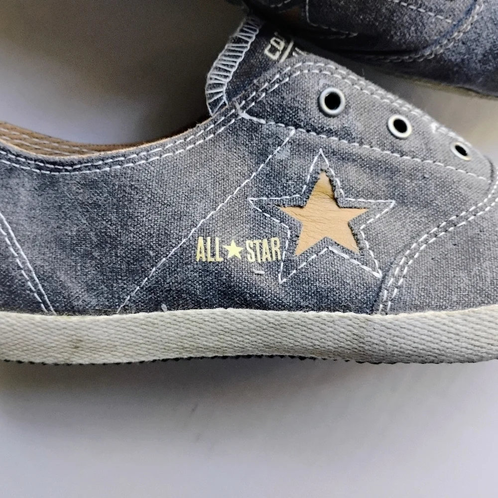 Mint Condition Converse Chuck Taylor All Star Slip-On Gray Canvas | Women’s 9